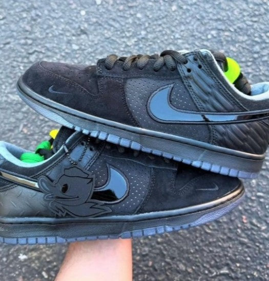 NIKE SB Dunk Low "Duck of the Feather" Black University