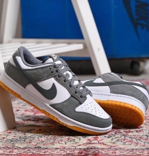Nike SB Dunk Low Grey Gum