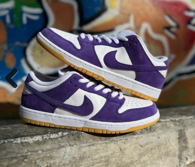 Nike SB Dunk Low Court Purple Suede