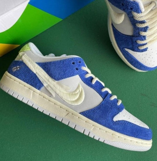 F_ly Streetwear x SB Dunk Low Pro