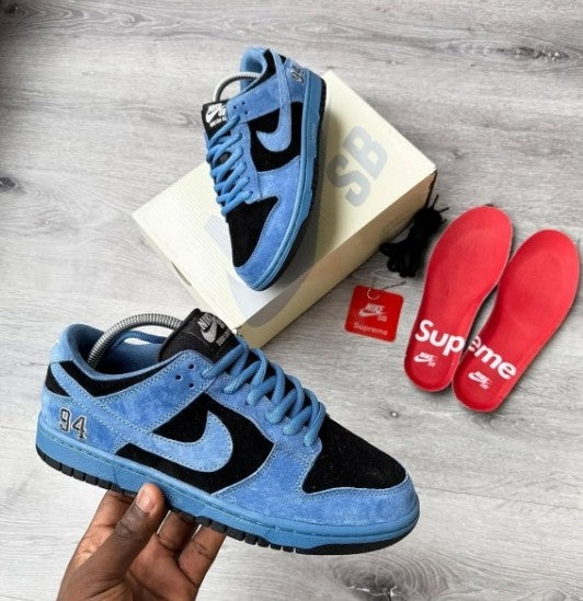 S_upreme x SB Dunk Low Ocean Fog