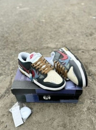 Nike SB Dunk Low Pandaprank