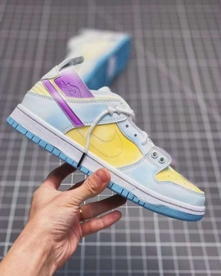 Nike SB Dunk Low Pro “Ziv Lee White UV Colour Change”