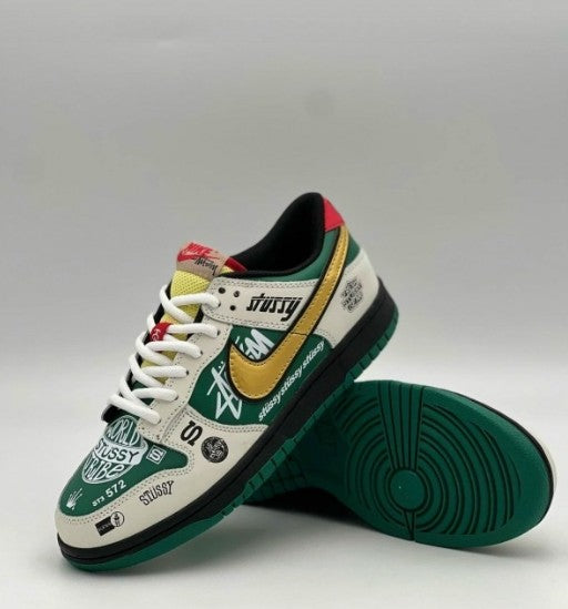 SB Dunk Low Stussy