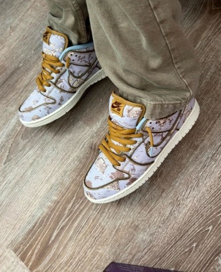 Nike SB Dunk Low Premium "City of Style"