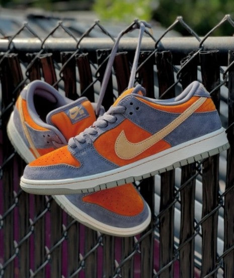 Nike SB Dunk Low Pro Light Carbon Monarch