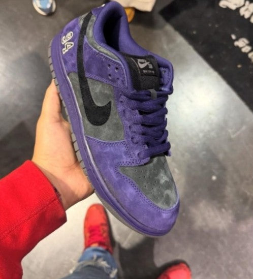 Supreme x SB Dunk Low "Ink Iron Grey"