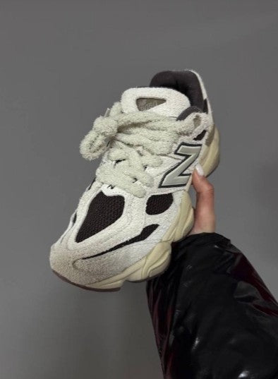New Balance 9060 Beige Brown