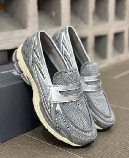 New_Balance 1906 Loafer