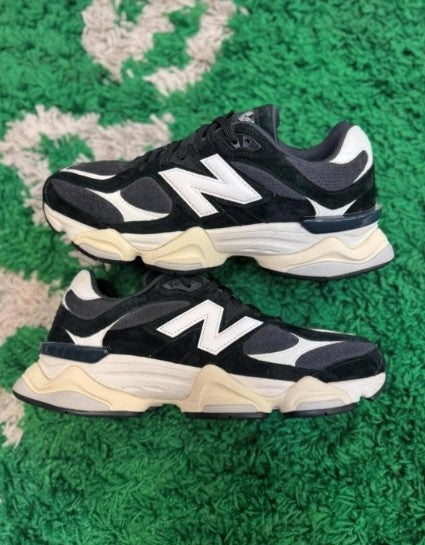# New_Balance 9060 BlackWhite