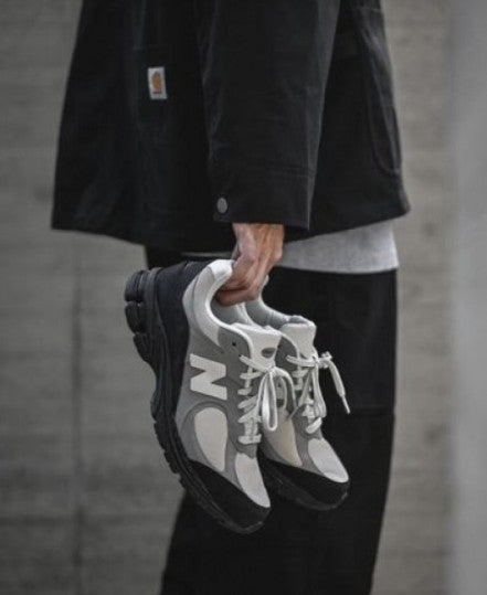 # New_Balance Basement X 2002R