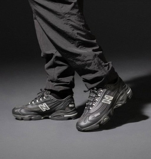 # New_Balance M1000 Black